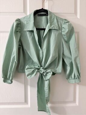 New York & Company Mint Green Tie-Front Puff Sleeve Button-Down